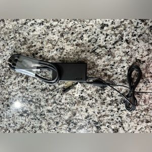 (1) 65W Genuine  AC Adapter Acer Chromebook 15 C910 CB3 A11-065N1A PA-1650-86AW